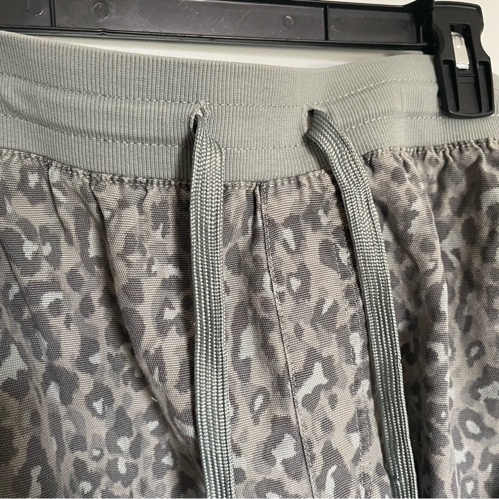Maurice’s shorts size 24W